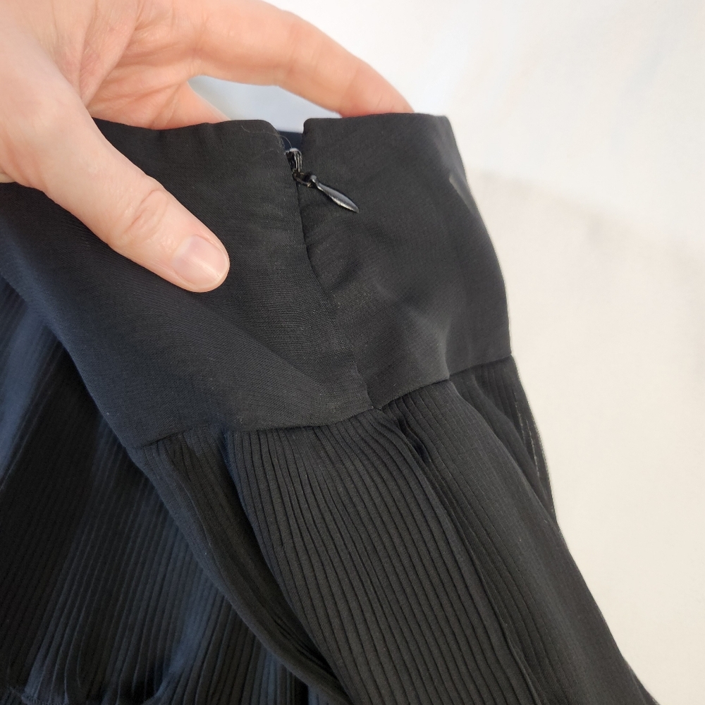 NWT Vintage Ann Taylor LOFT Y2K Tiered Pleated Chiffon Skirt | Size 6 | Black - Picture 6 of 9